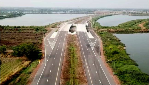 โครงการก่อสร้างถนนสายแยกทางหลวงหมายเลข 3452 – สี่แยกบ้านสร้าง (ตอนที่ 1) อำเภอบ้านสร้าง จังหวัดปราจีนบุรี ระยะทาง 7.200 กิโลเมตร (กิจการร่วมค้า ทิพากร – อุทัยไชโย)
